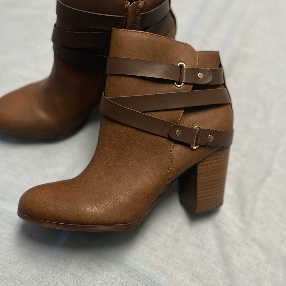 Womens heeled ankle boots